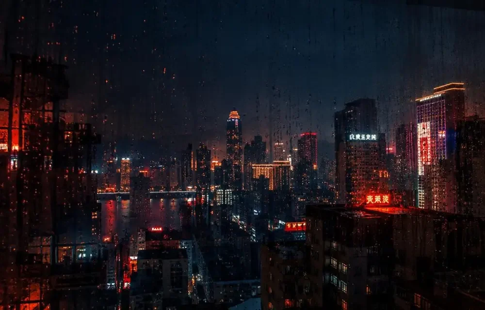 老湿影院 - 城市与街巷 透过玻璃窗看到的城市夜景